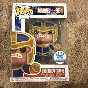 Funko Pop! Marvel Gingerbread Thanos Exclusive - Blue & Gold